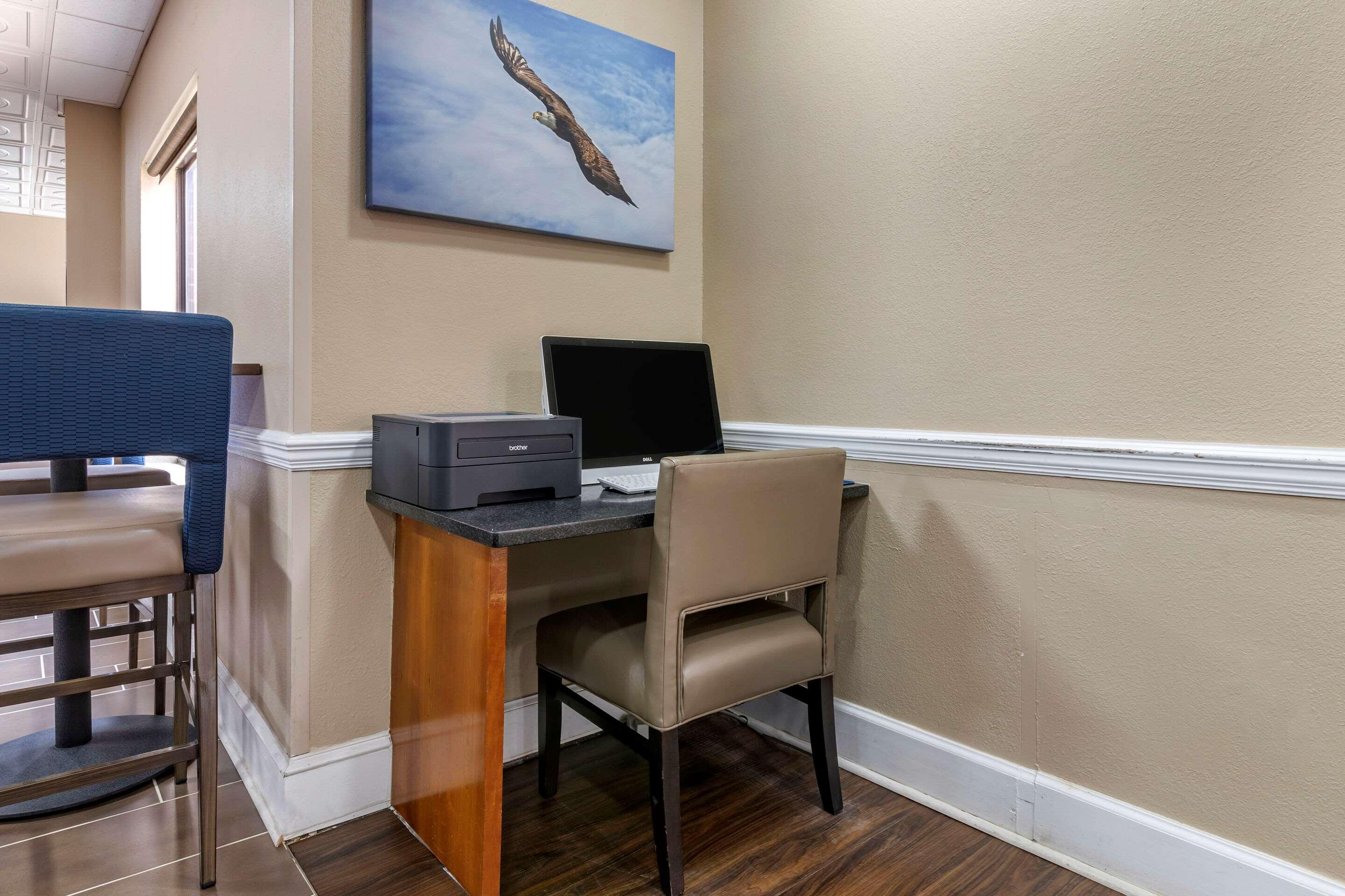 Comfort Inn & Suites Statesboro - University Area Exterior foto